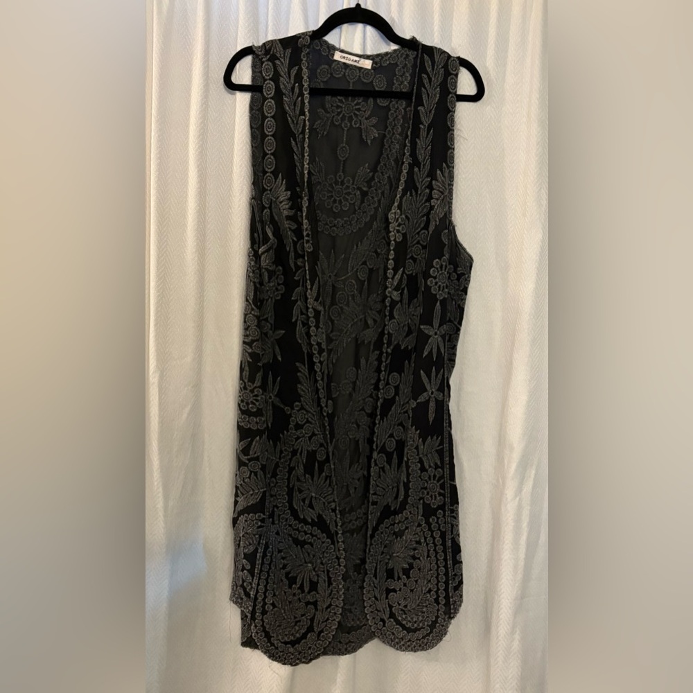 Black and Gray/Blue Embroidered Vest